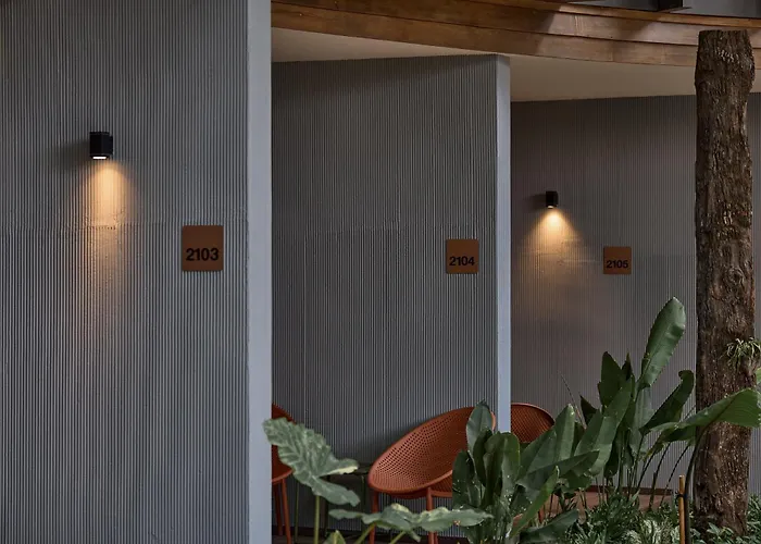 Red Door Samsen Hotel, 3* 曼谷