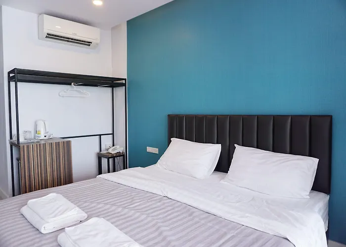 מלון Red Door Samsen Hotel,