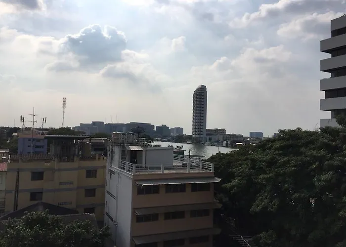 Red Door Samsen Hotel, 酒店 曼谷