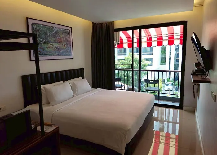 Red Door Samsen Hotel, 酒店 曼谷