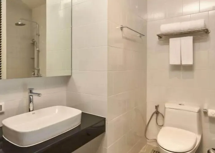 Red Door Samsen Hotel, 酒店 曼谷